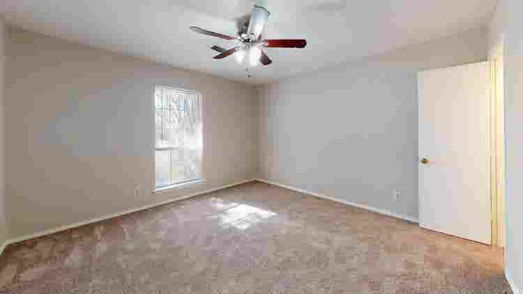1 BR in Grand Prairie
