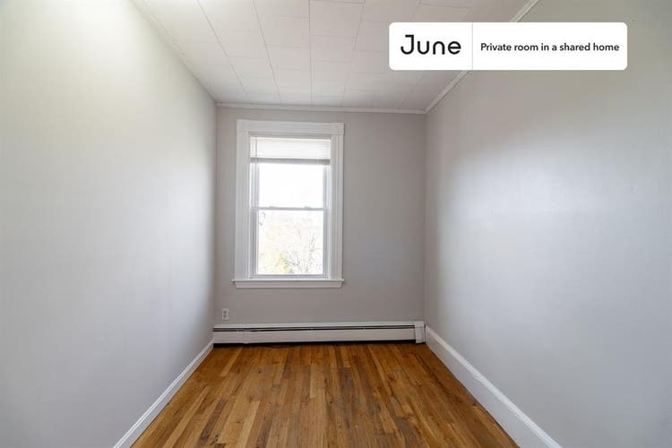 4 BR in Boston