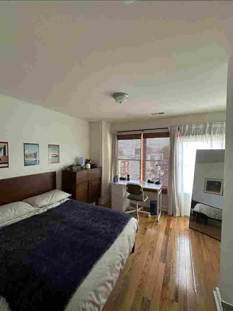 Sublet looking immediately