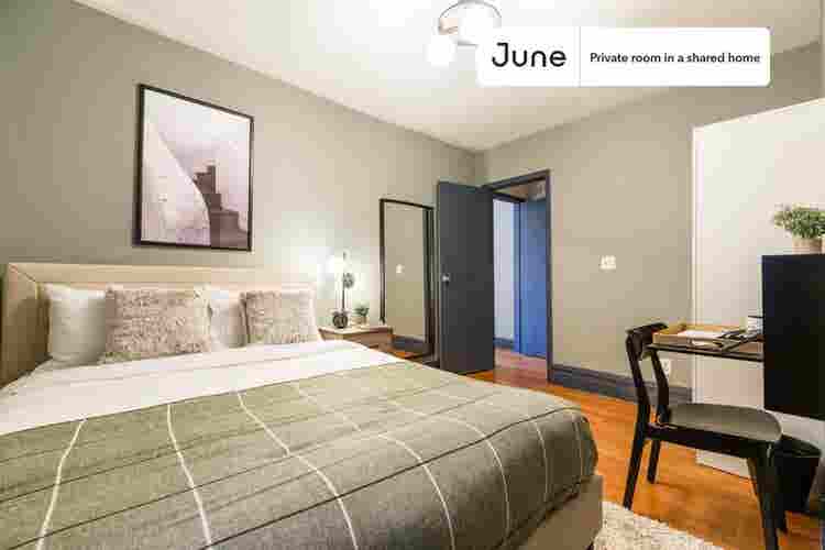 4 BR in New York City