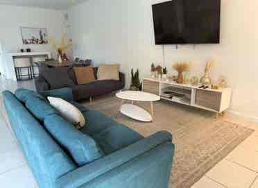 Spacious King Room in Peaceful