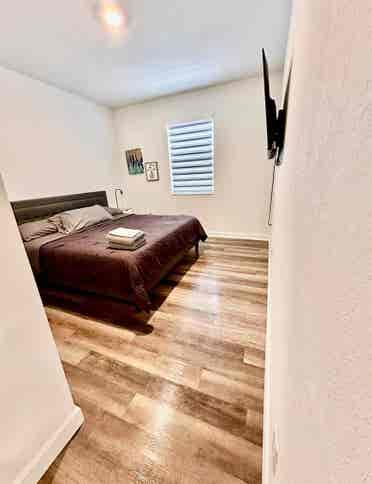 Spacious King Room in Peaceful