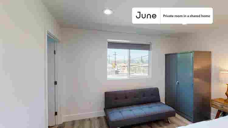 4 BR in Los Angeles