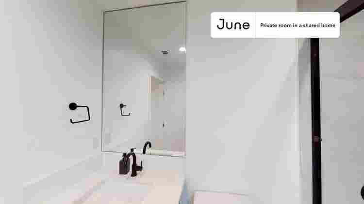 4 BR in Los Angeles