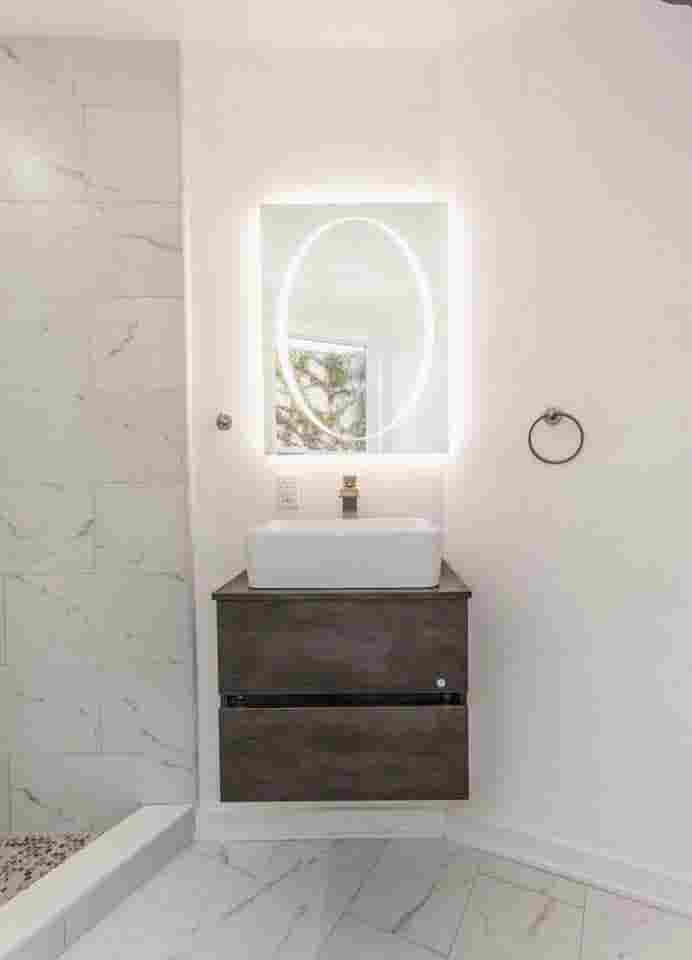 Bath Ensuite