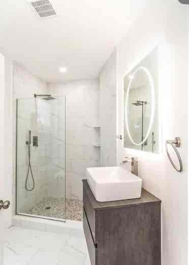 Bath Ensuite