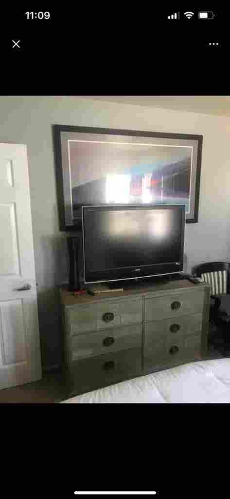 Southbay room for rent.