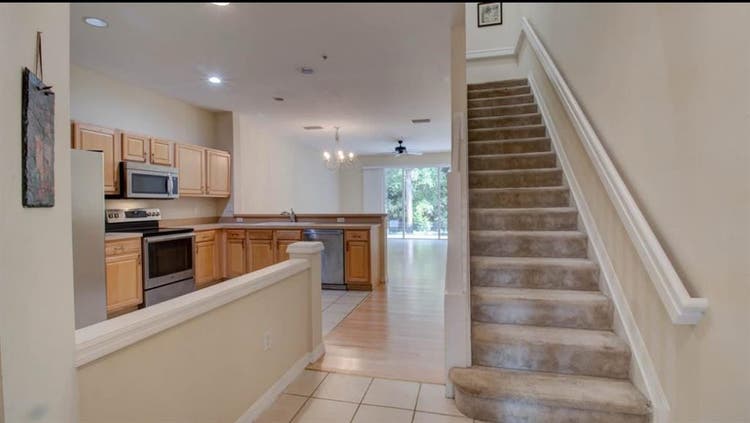 Town house in North Naples