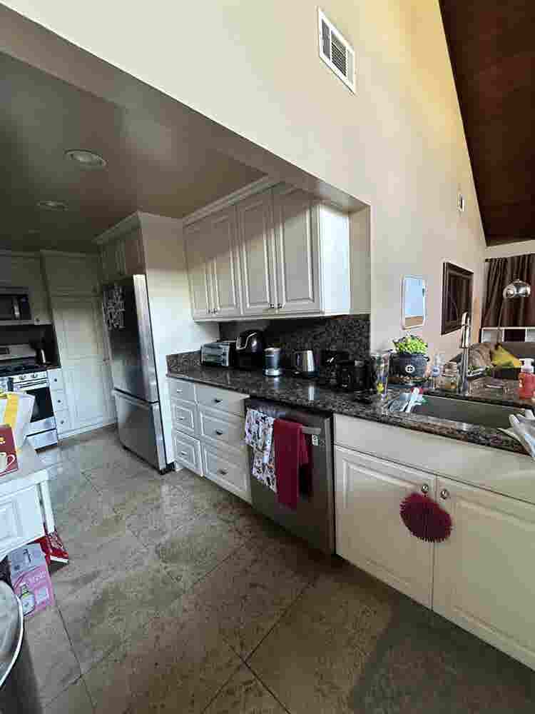 1 bed + shared bath available!