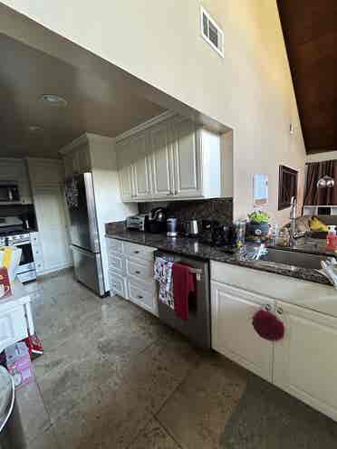 1 bed + shared bath available!