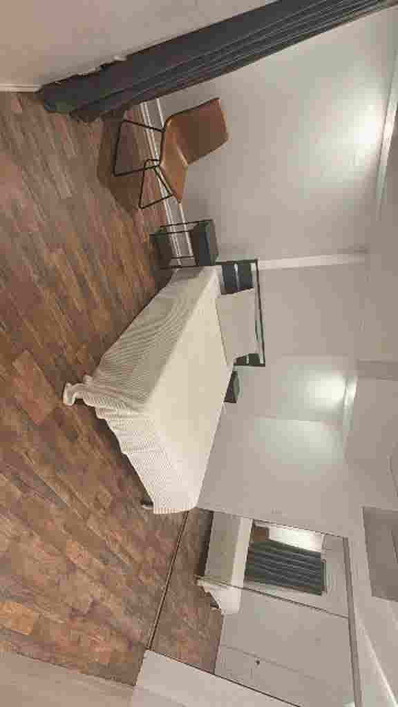 FULLY FURNISHED ROOM FOR RENT