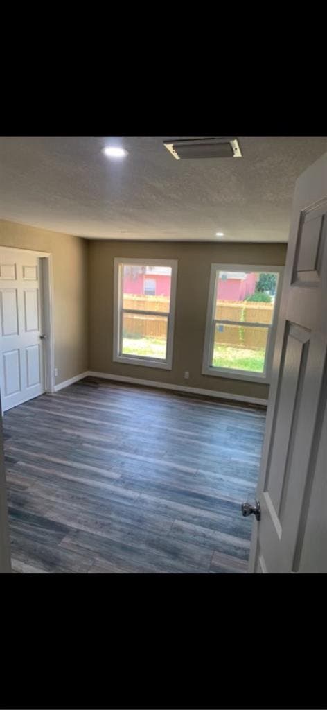 2 ROOMS FOR RENT MASTER W/BATH 🔥