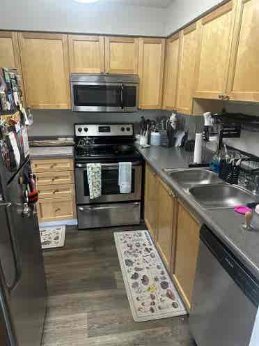 Unfurnished room with own bathroom