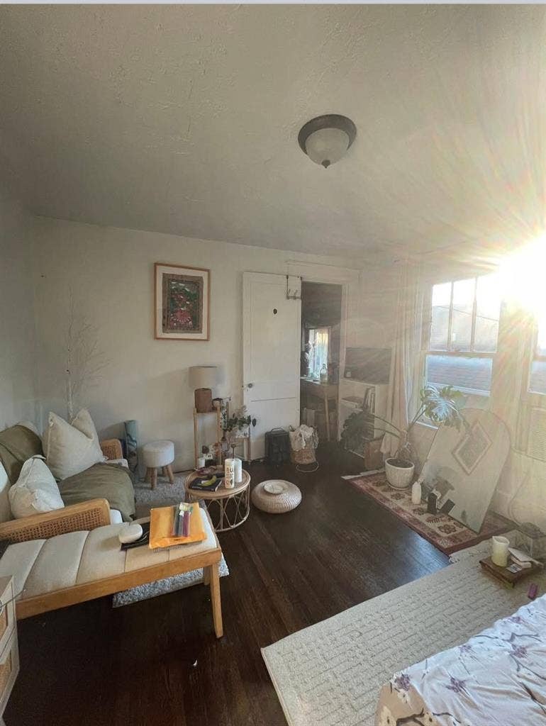 Private room+bath in East Nashville