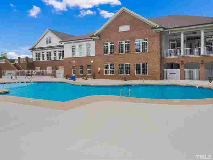 3 BR in Raleigh