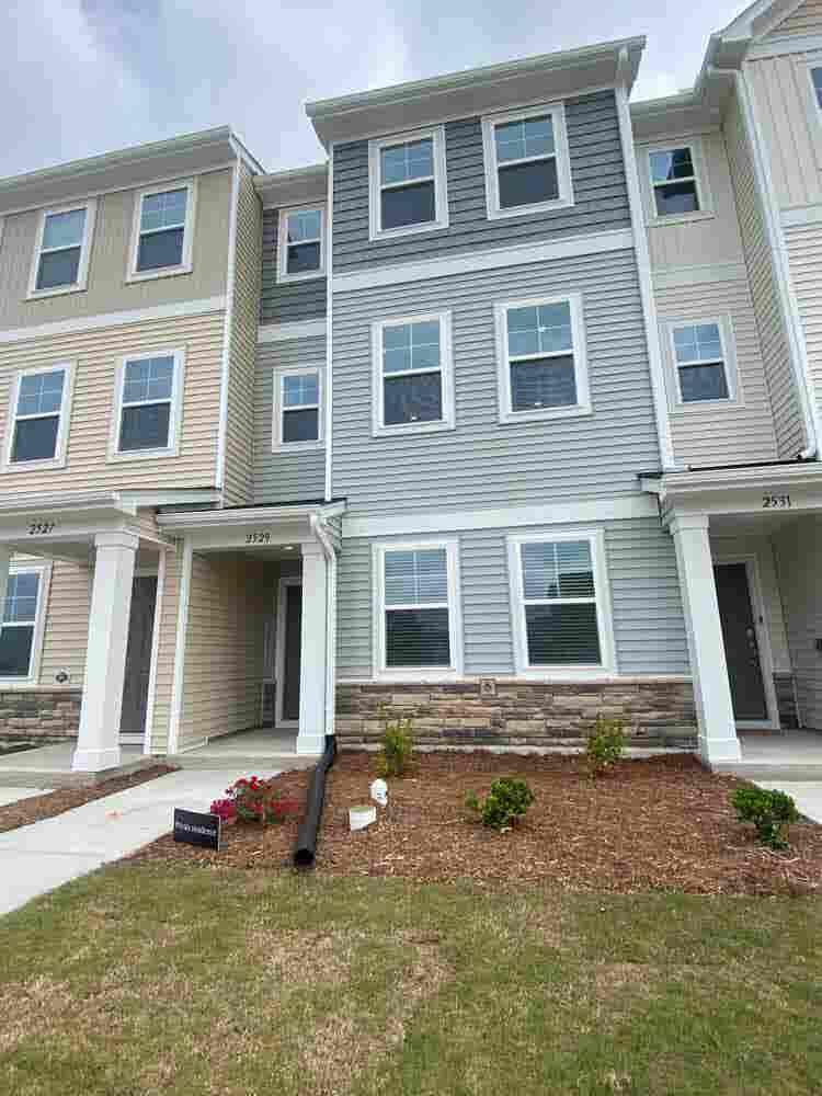 3 BR in Raleigh
