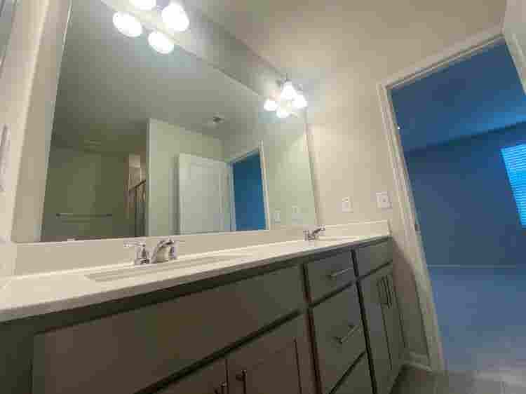 3 BR in Raleigh