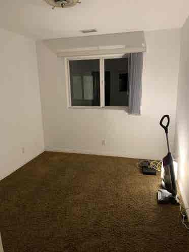 Bedroom for Rent - Newport Beach
