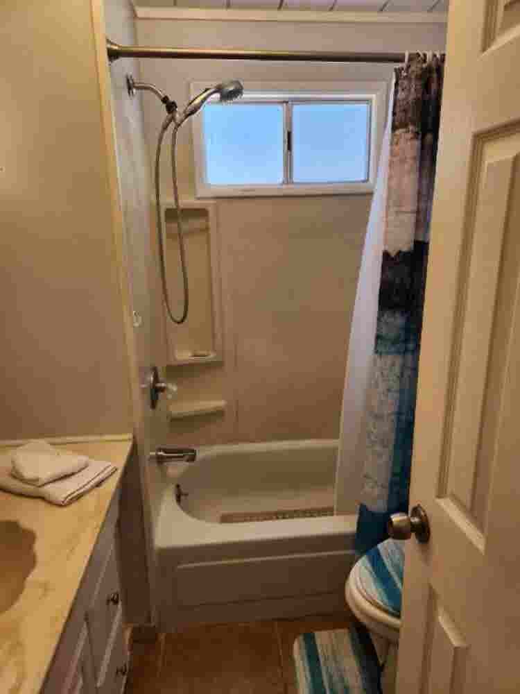 Mobile home for rent early October
