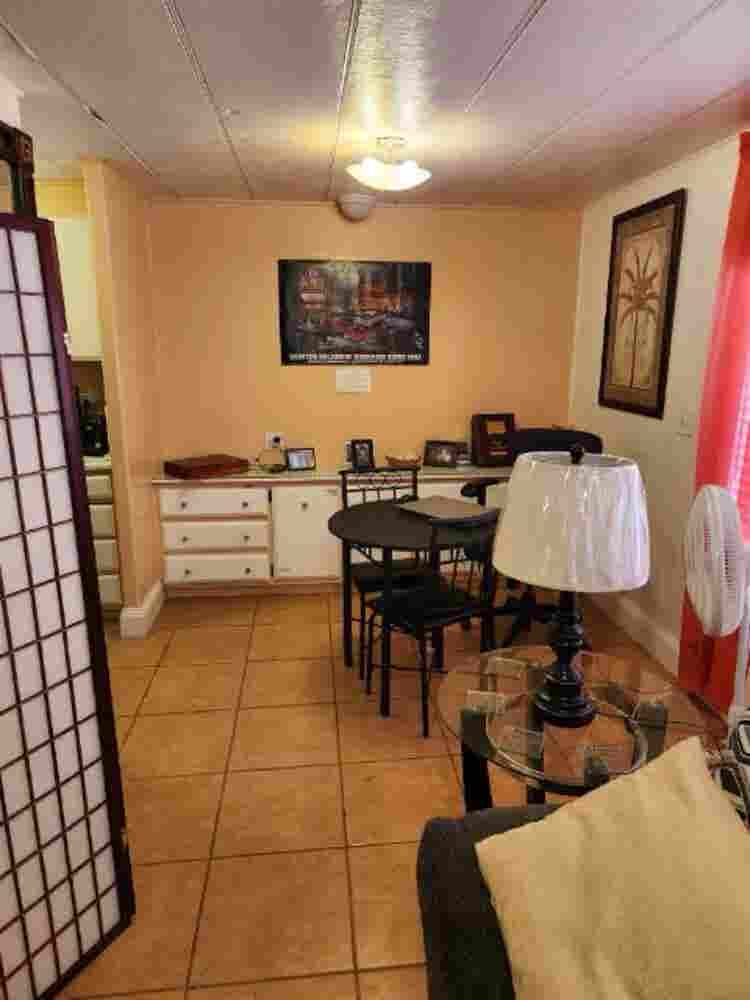 Mobile home for rent early October