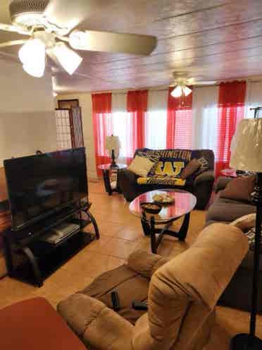 Mobile home for rent early October