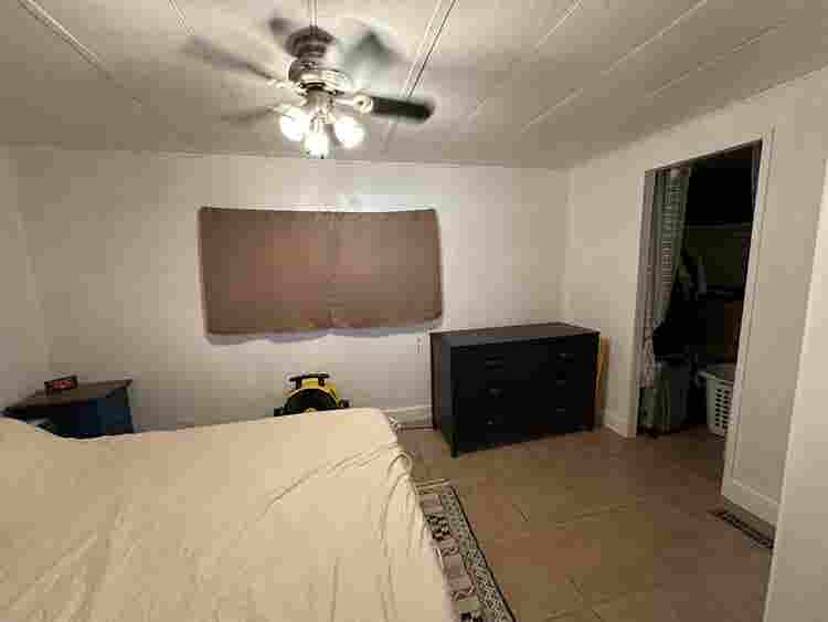 Mobile home for rent early October
