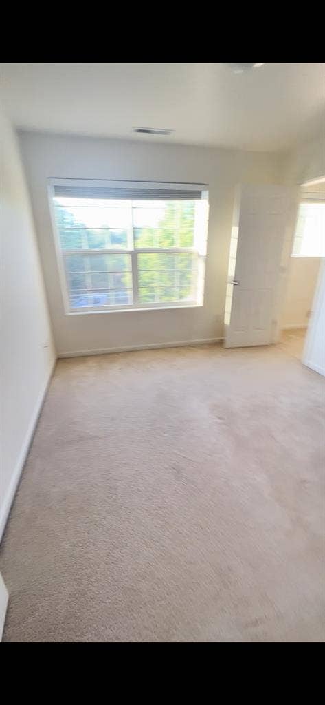 Quiet room in East Hillsboro