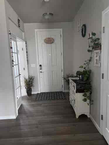 3 BHK for Rent in Thornton