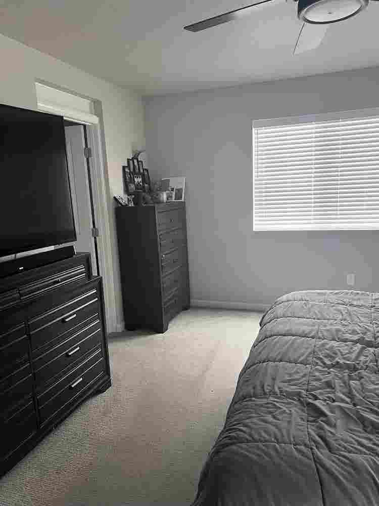 3 BHK for Rent in Thornton