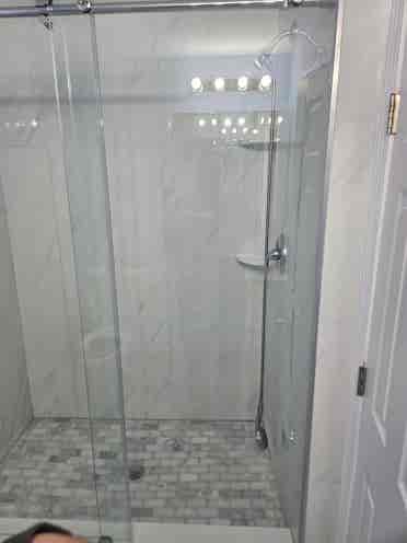 Room with Pivate Bath Arlington