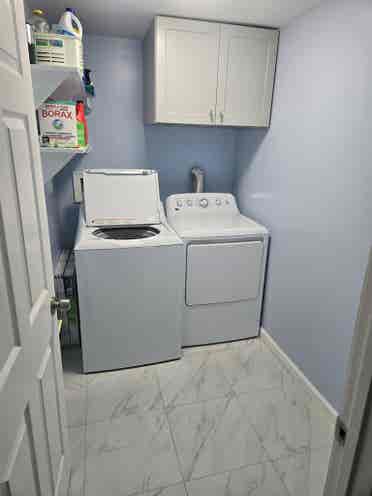 Room with Pivate Bath Arlington