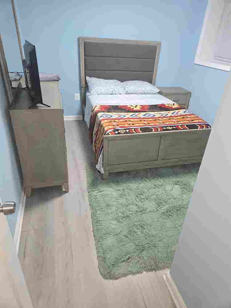 Room with Pivate Bath Arlington