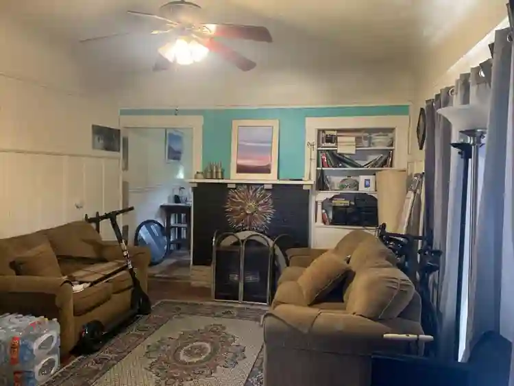 Bedroom in a quite neighborhood