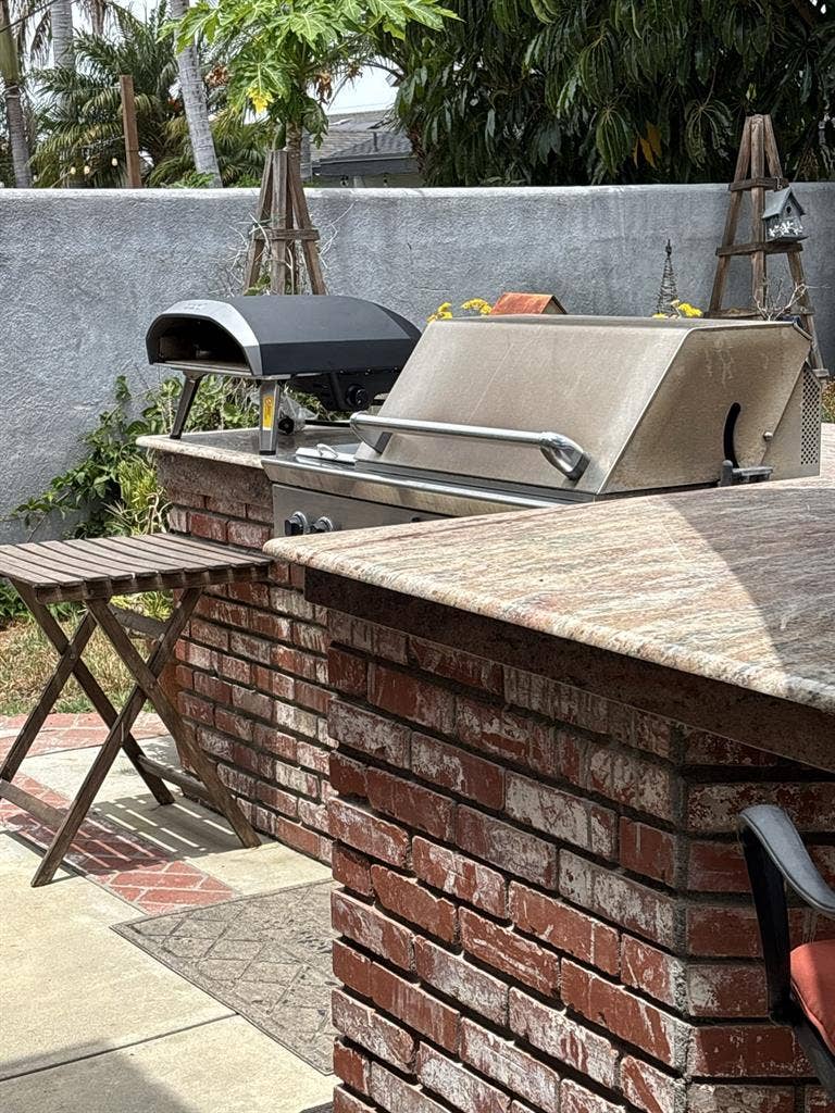 Nice home in great neighborhood