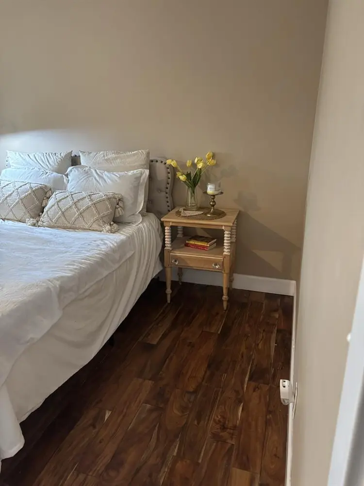 Nice home in great neighborhood