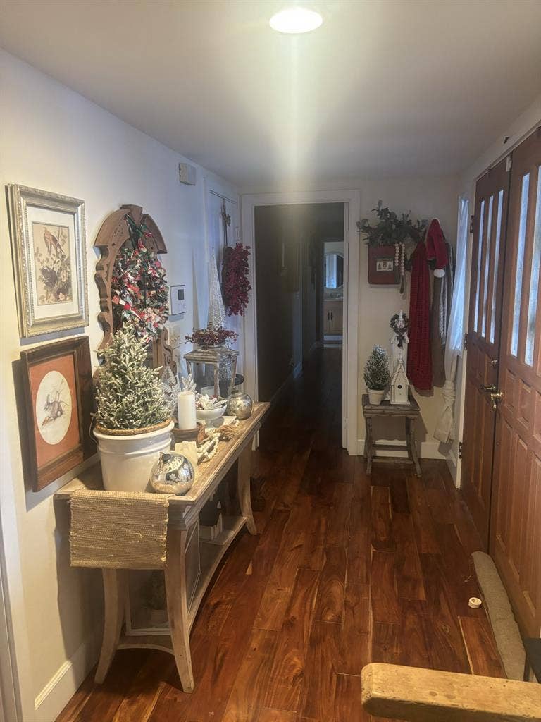 Nice home in great neighborhood