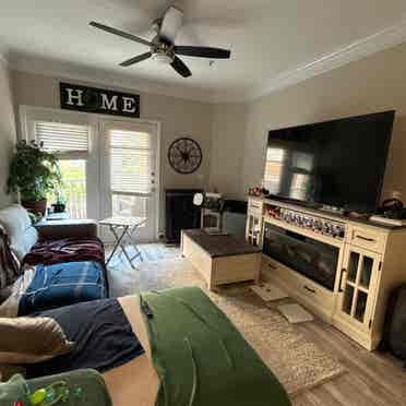 Modern Condo in Brookhaven