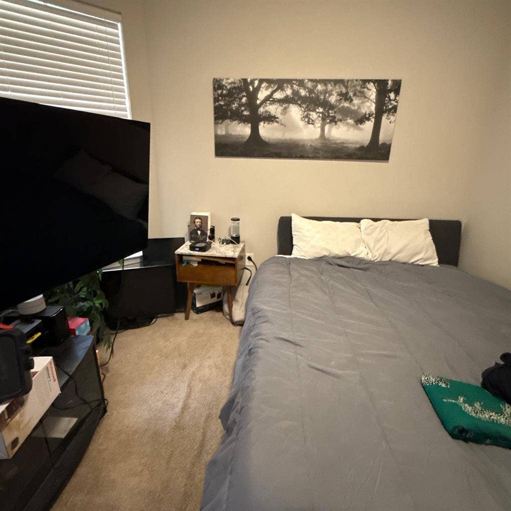 Modern Condo in Brookhaven