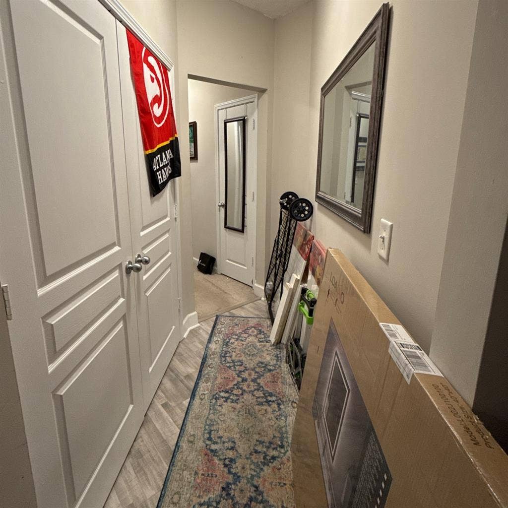 Modern Condo in Brookhaven