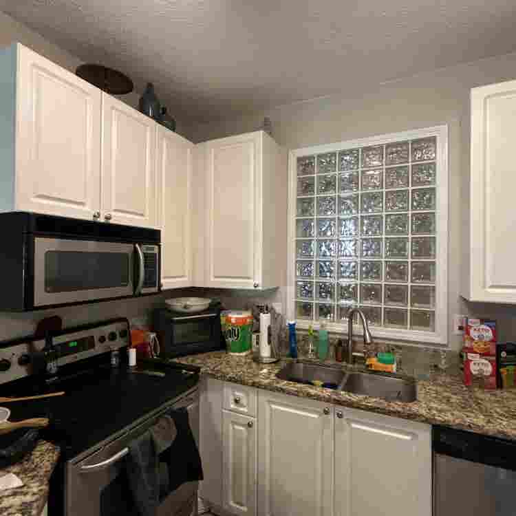 Modern Condo in Brookhaven