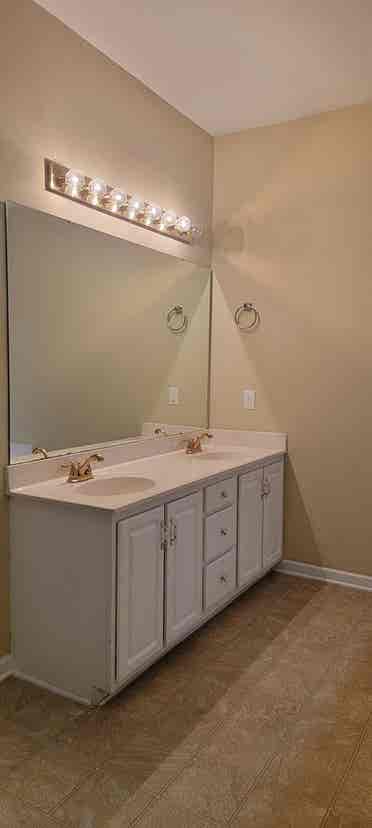 Unfurnished private bedroom