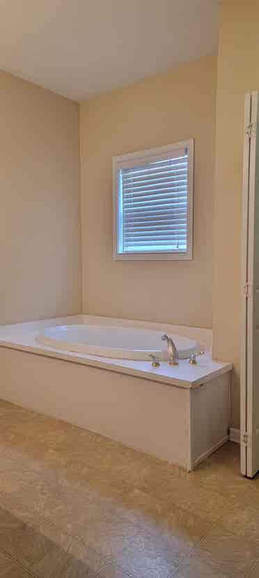 Unfurnished private bedroom