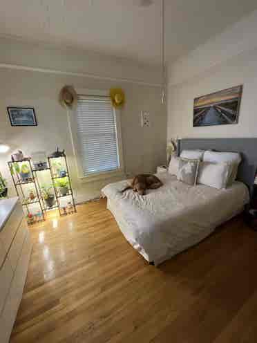 Room for rent w/ private bathroom