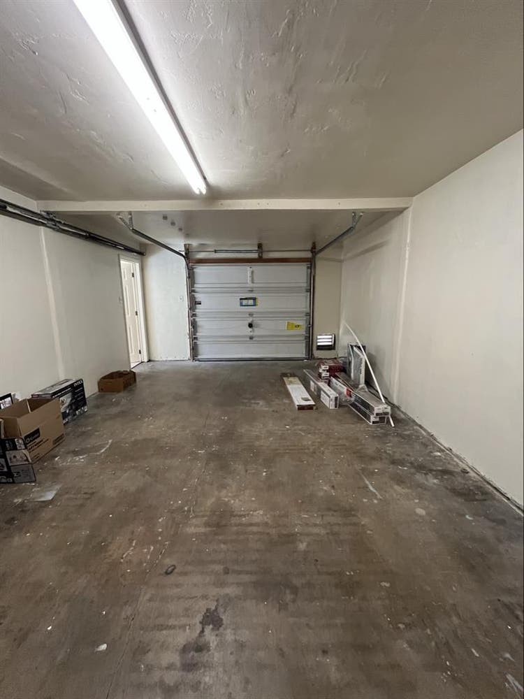 Location,Location,Location! Chk out