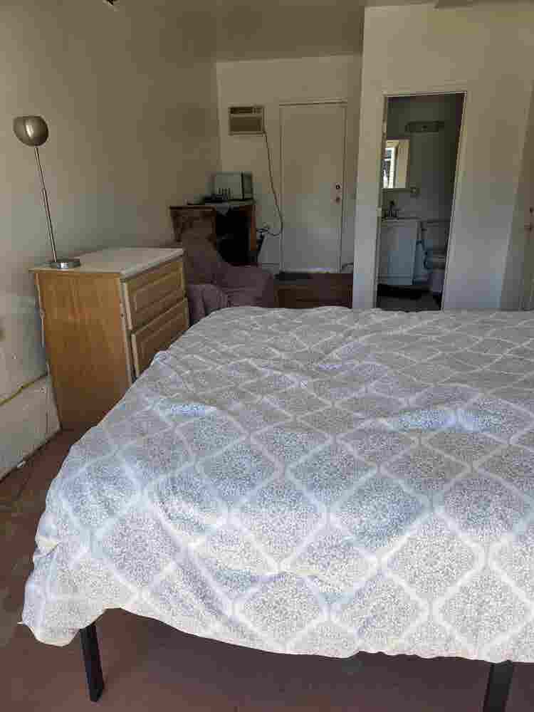 Quiet and clean home