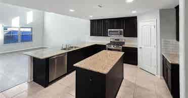 Roommates Needed!