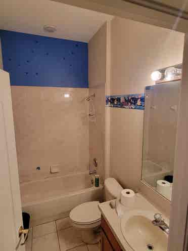 NEW:1 Room, Pool, Gated Community