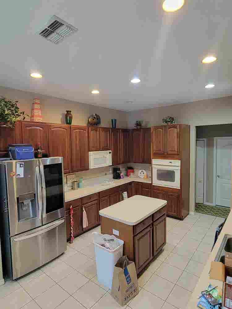 NEW:1 Room, Pool, Gated Community