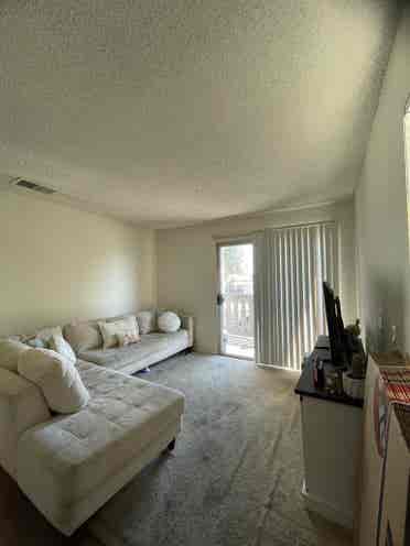 Room for Rent Near CSUSM 
Oct 1st