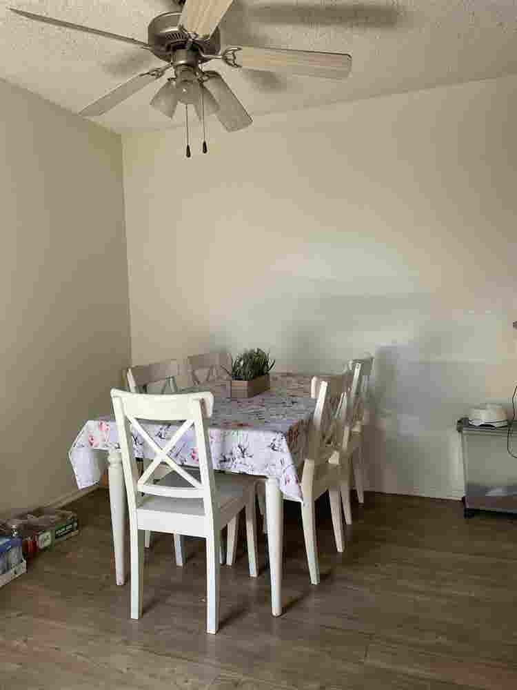 Room for Rent Near CSUSM 
Oct 1st
